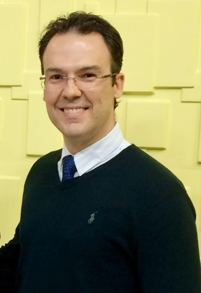Dr Pedro Lozano