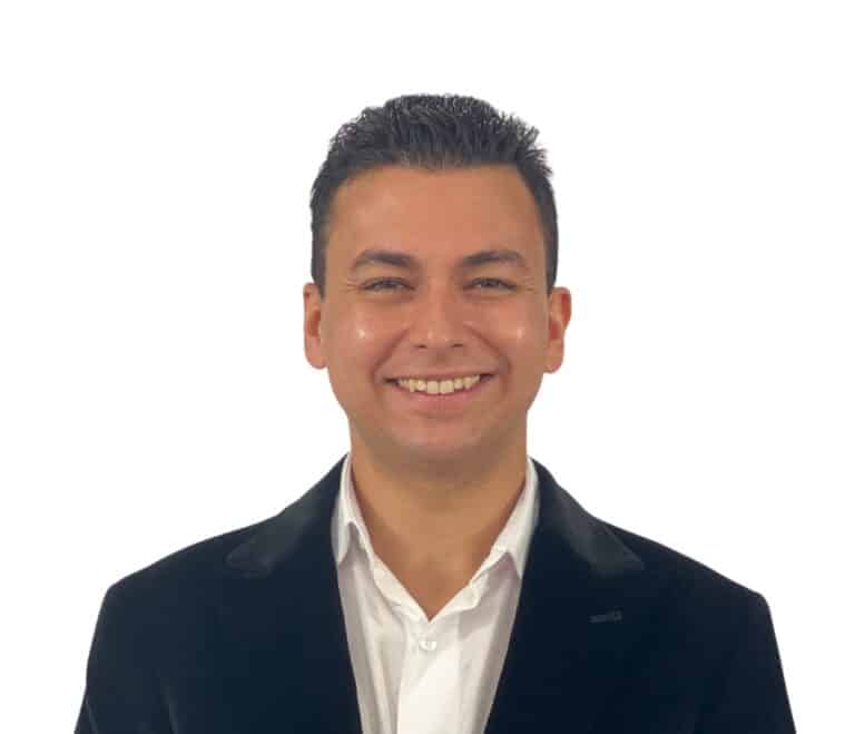 Dr Thiago Marra