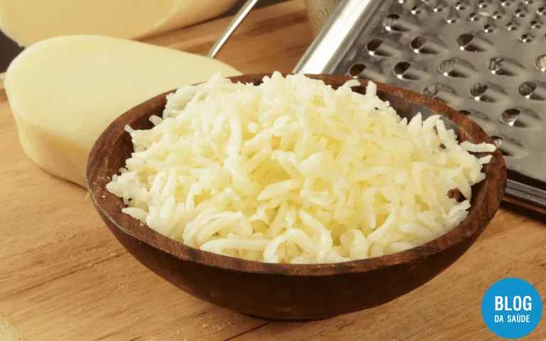 Queijo mussarela engorda? Quanto fatias posso comer por dia?