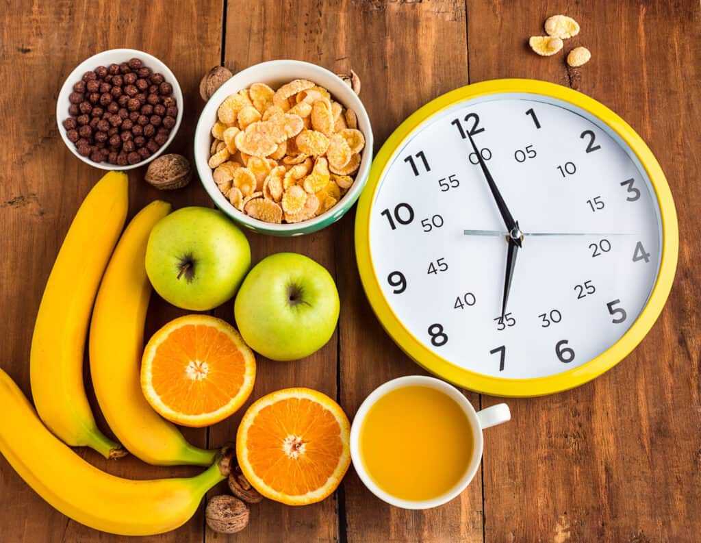 Comer a cada 3 horas faz bem? Entenda 1 Comer a cada 3 horas faz bem? Entenda