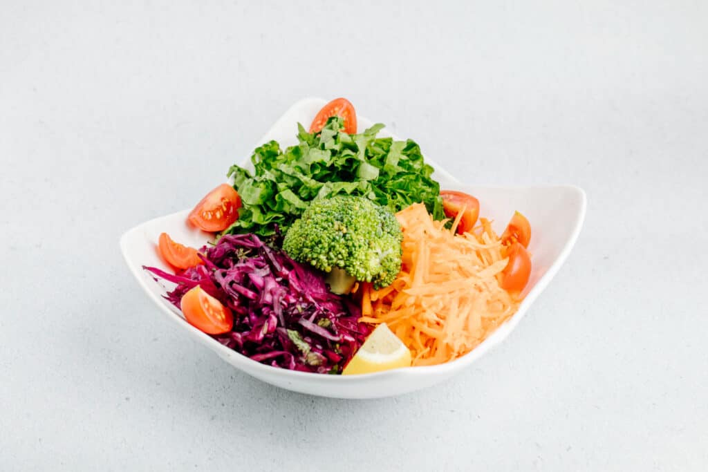 Salada para emagrecer: de mocinha a vilã da dieta 1 Salada para emagrecer: de mocinha a vilã da dieta